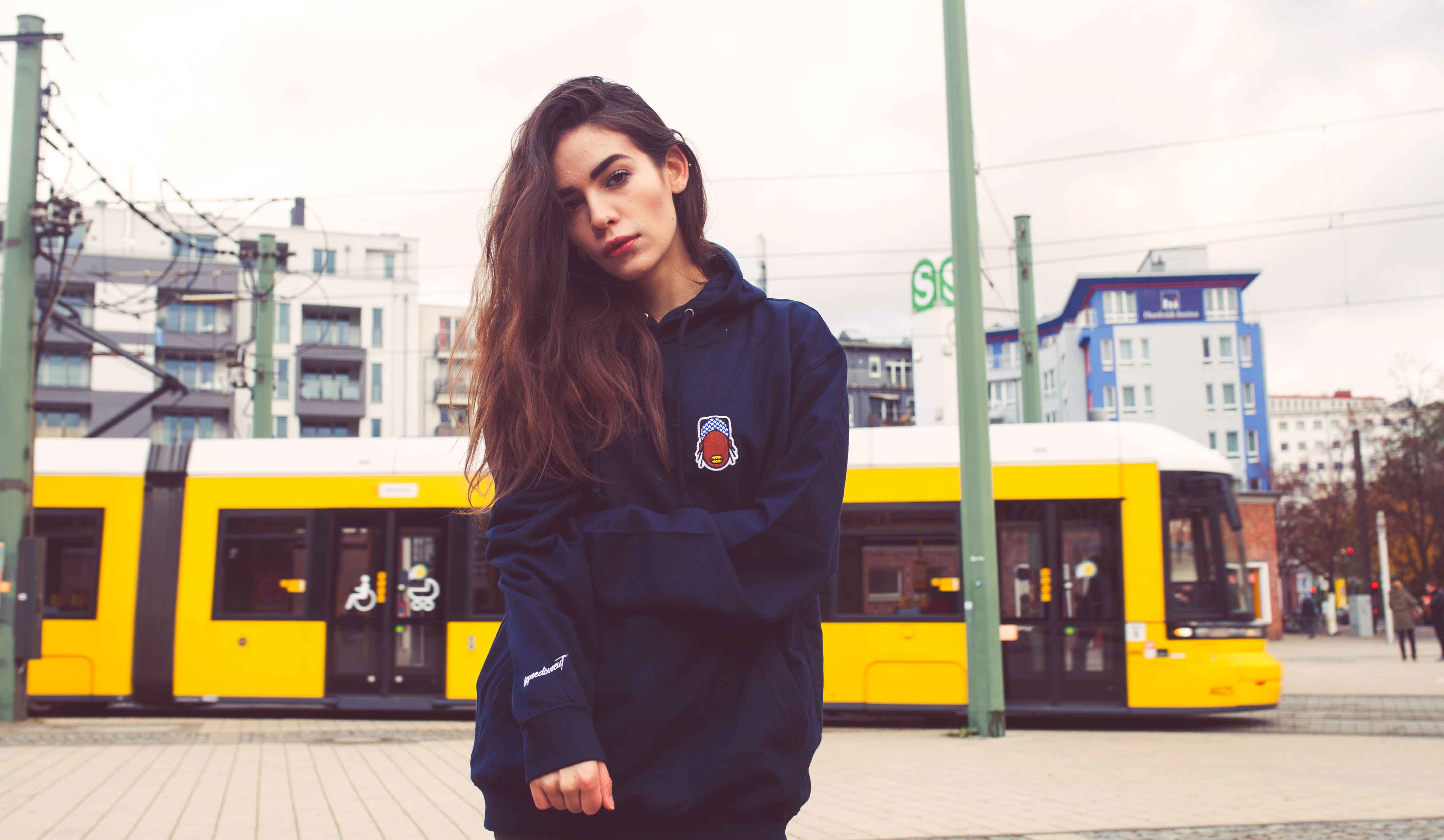baneer-lignedixneuf-berlin
